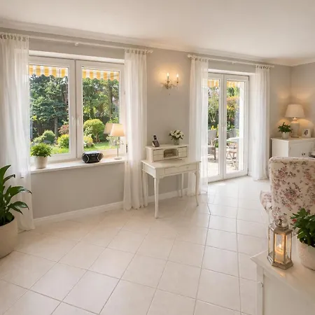 Prestige Garden - Cracow Villa *